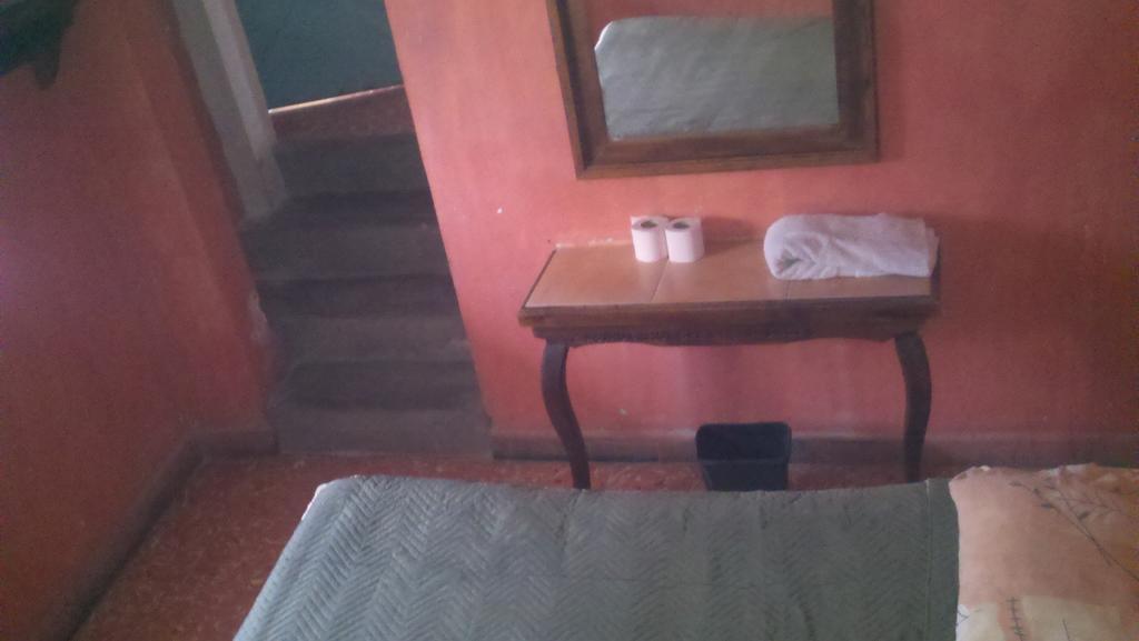 Hotel Casa De Huéspedes Hidalgo Tehuacán Chambre photo